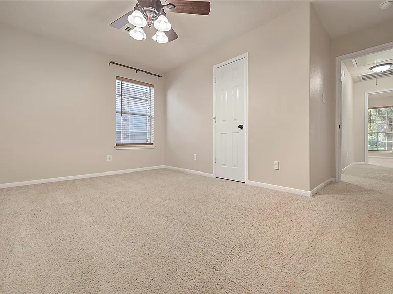 19218 Dawntreader Dr — Photo 16