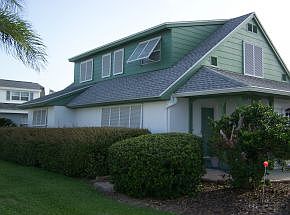 2nd image of 201 Emerald Dr N