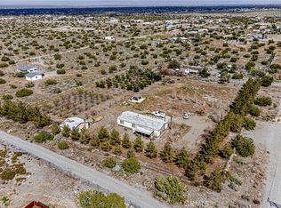 3088 White Fox Trl, Phelan, CA 92371