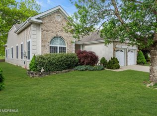 33 Pine Valley Rd, Jackson, NJ 08527