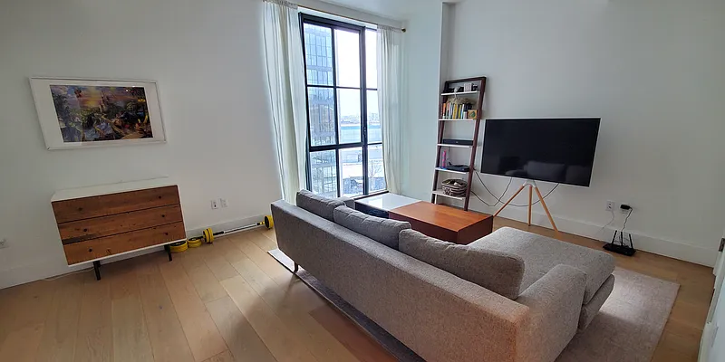 Rented by Compass | media 17