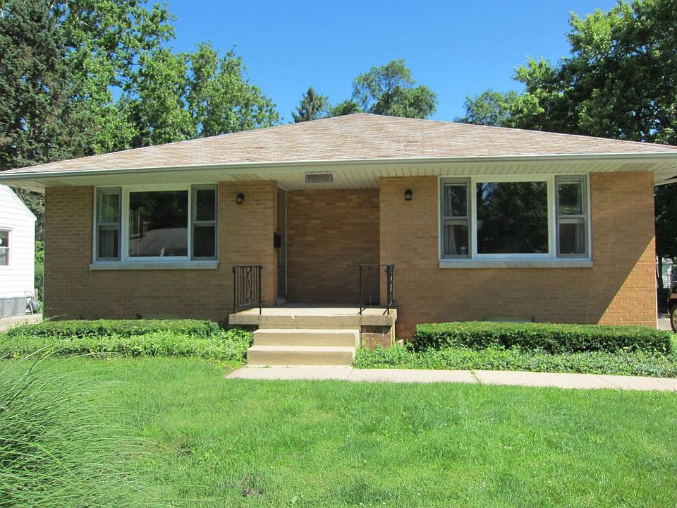 All brick exterior
