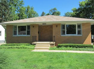 910 W Columbia Ave APT A, Champaign, IL 61821