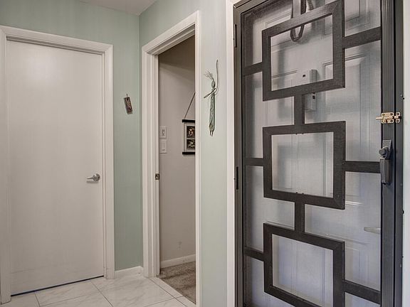 4th image of 5187 Oak Hill Ln APT 616