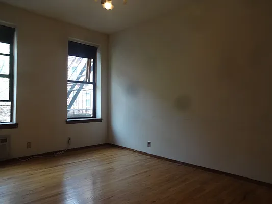 Rented by Prince Real Estate Associates LLC | media 28