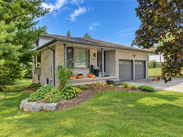 1349 Bridge St, Wilmot, ON N0B 2E0