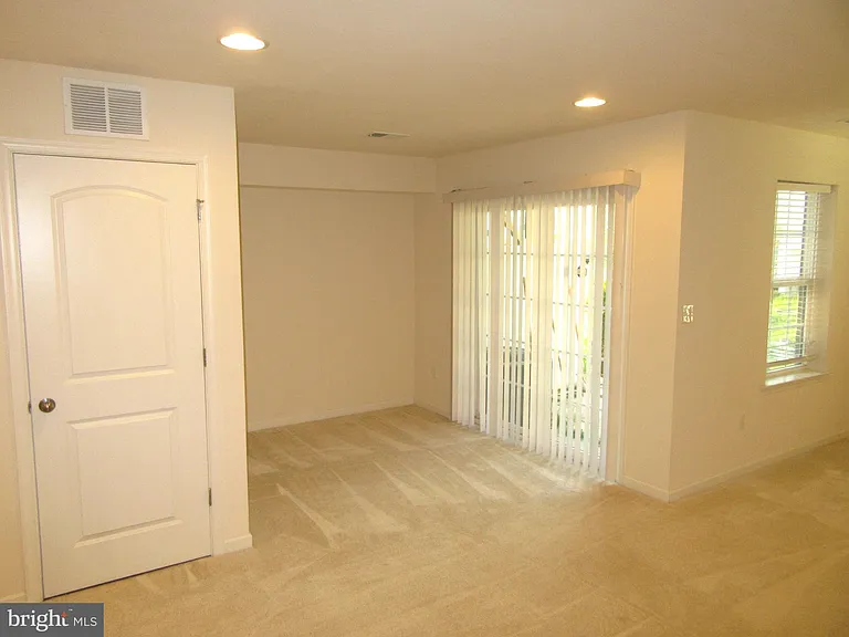 532 Liam Pl — Photo 15