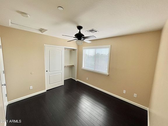 4th image of 830 S 113th Ave