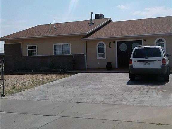 2nd image of 6044 Sorrento St