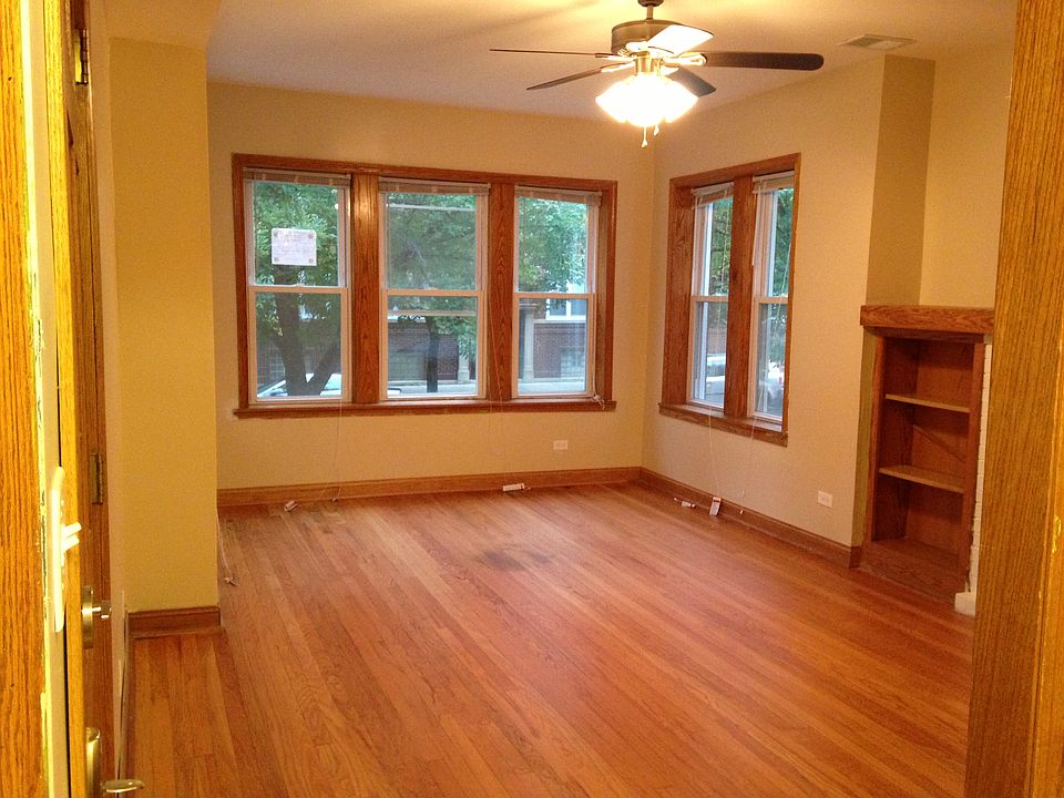 1st image of 3223 W Leland Ave APT 1