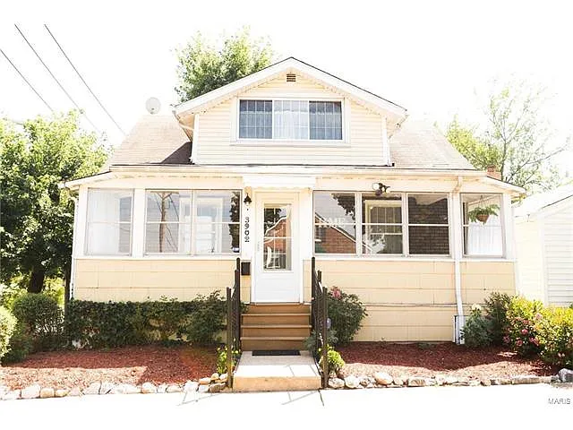 3902 Itaska St photo 1