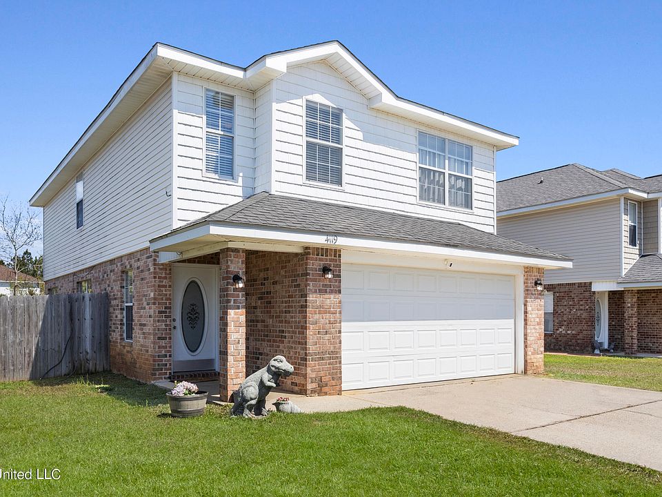 1st image of 4119 Silverwood Dr