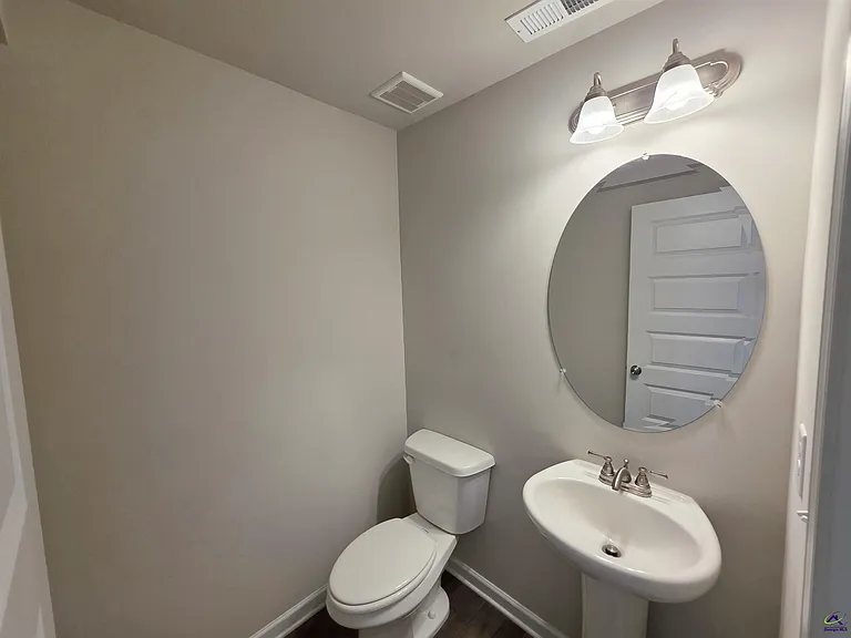 136 Red Birch Ln — Photo 8