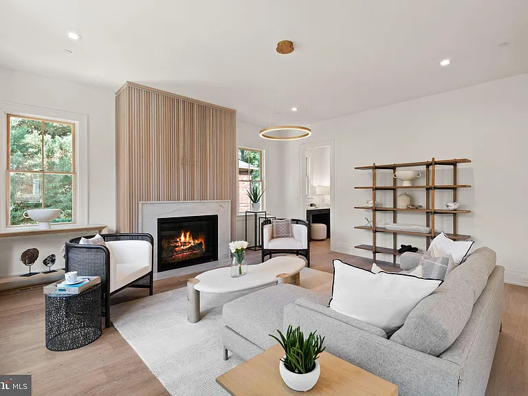 5022 Cathedral Ave NW — Photo 13