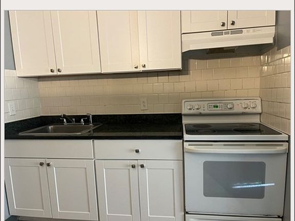 5th image of 126 Beaver St #B-121