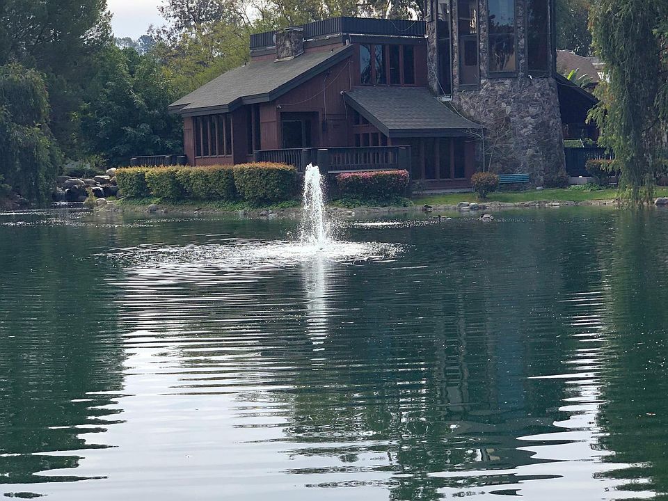 2nd image of 6106 Summertime Ln