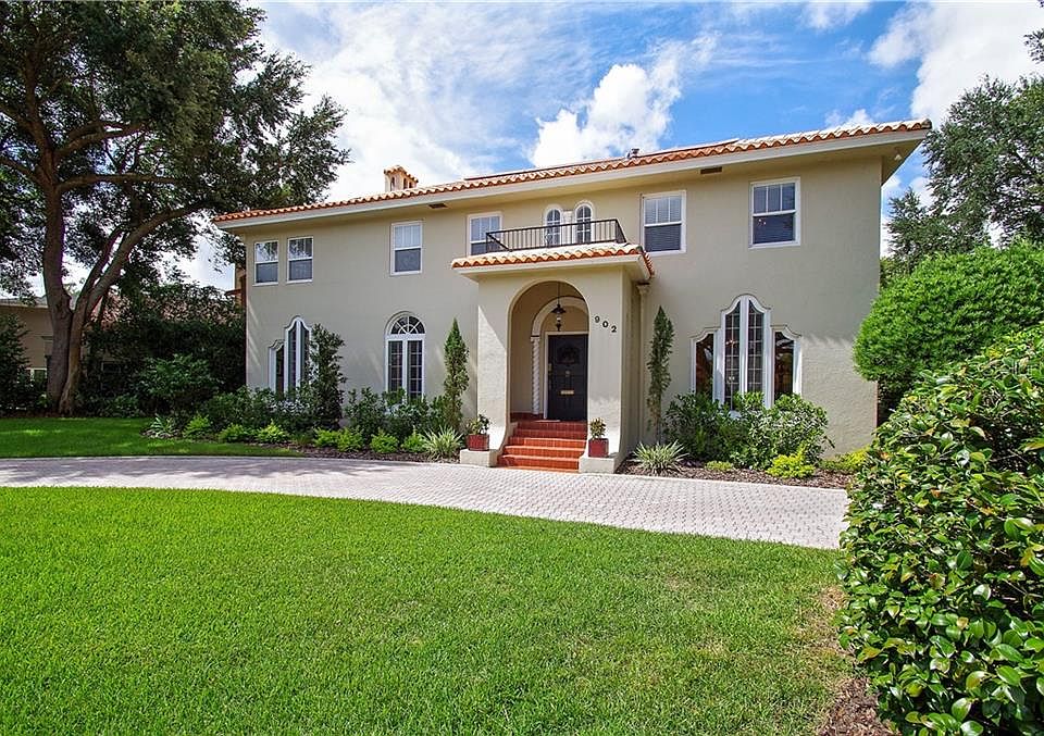 1st image of 902 S Summerlin Ave
