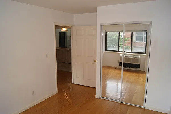 Rented by Cherny Properties, Inc. | media 7