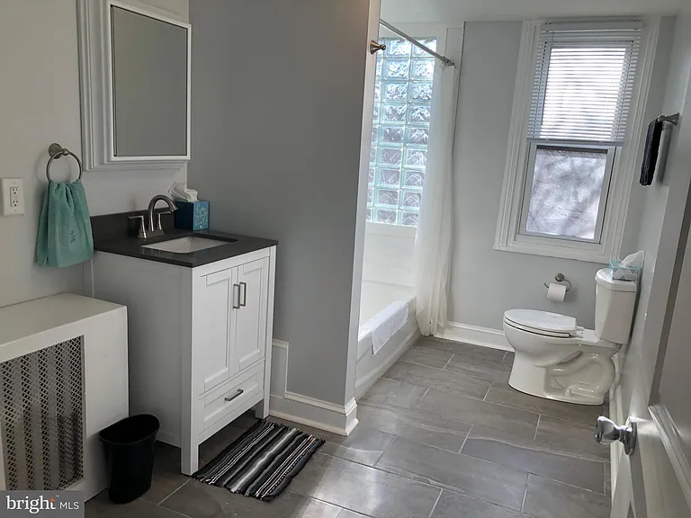2313 Gaul St — Photo 19