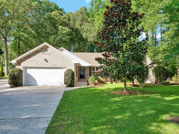 326 Loch Bridge Drive, New Bern, NC 28562