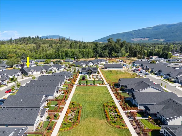 758 Parkland Loop, Sedro Woolley, WA 98284