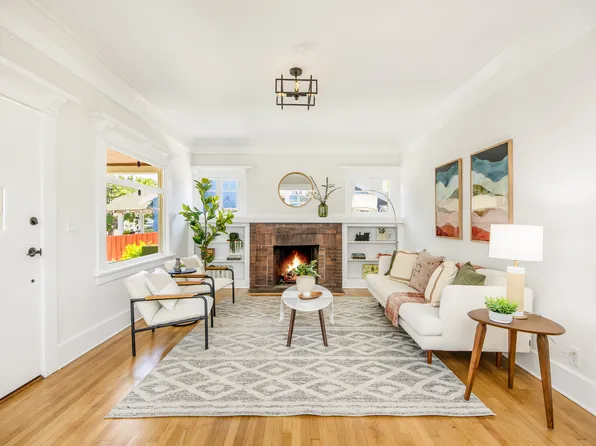 407 N Benton Way, Los Angeles, CA 90026