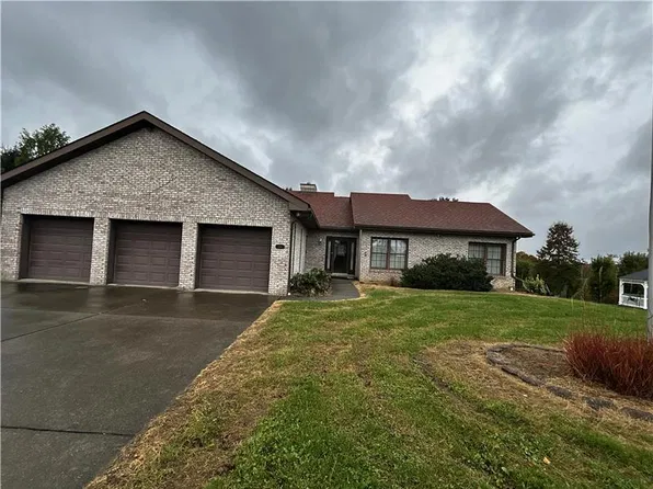 704 Colliers Way, Weirton, WV 26062