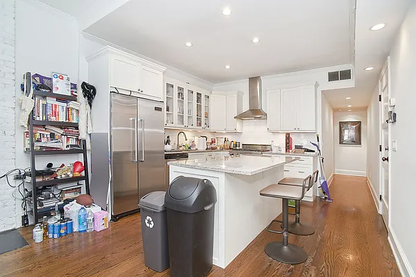 Rented by Living New York | media 24