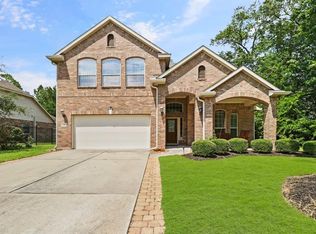 2 N Rocky Point Cir, Spring, TX 77389