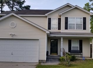 415 Robin Dr, Goose Creek, SC 29445