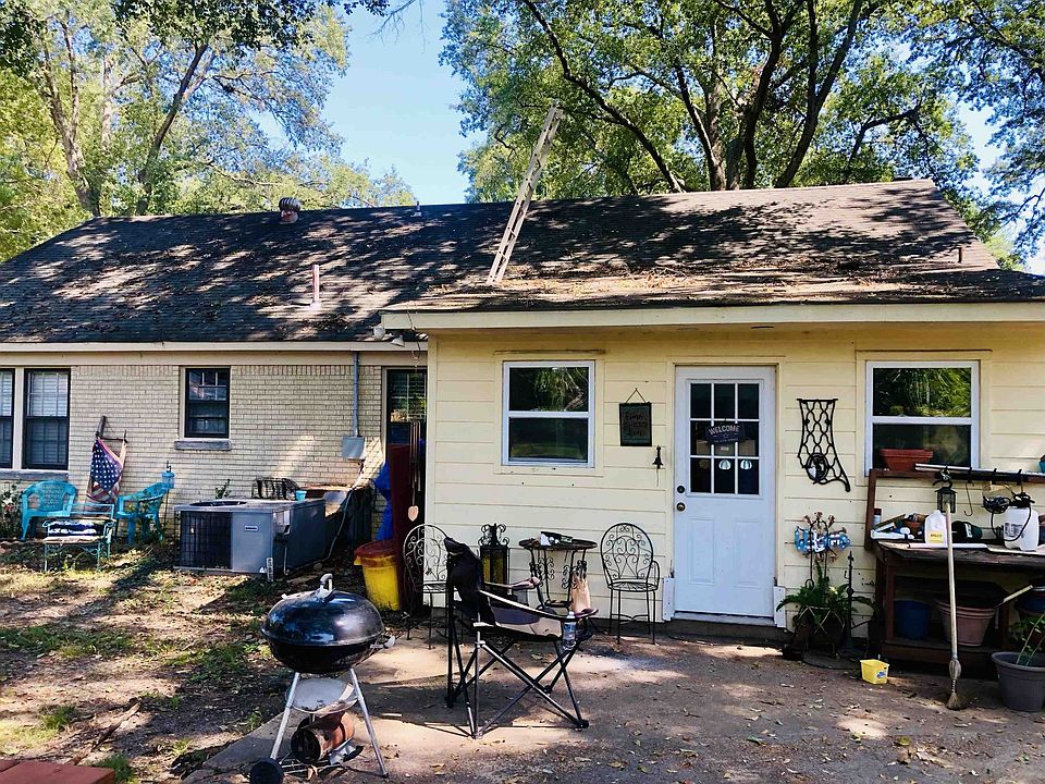 2nd image of 3289 Lucibill Rd