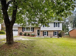 1309 Worstead Dr, Fayetteville, NC 28314