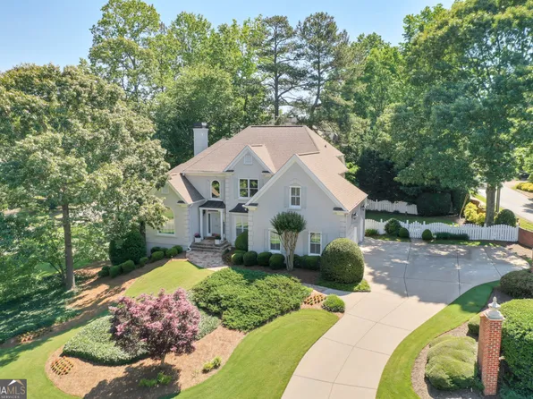 2250 Edgemere Lake Cir, Marietta, GA 30062