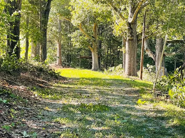 5009 L P Bailey Memorial Hwy, Halifax, VA 24558