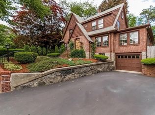 36 Stoney Brae Rd, Quincy, MA 02170