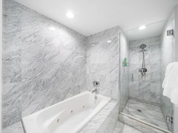 226 Ocean Drive #4a, Miami Beach, FL 33139
