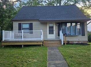 5200 Hy Ct, Garfield Heights, OH 44125
