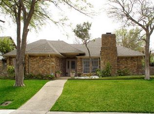 6615 Robin Willow Ct, Dallas, TX 75248