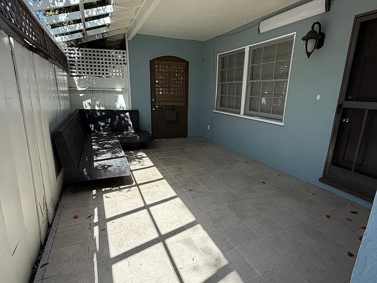 127 Stonehaven Way — Photo 13