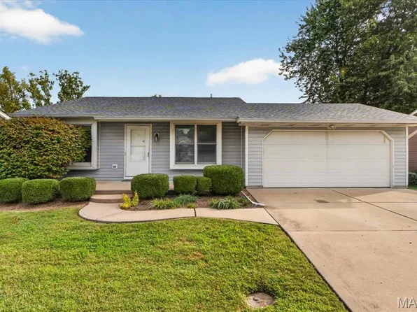 19 Fawn Meadows Dr, Eureka, MO 63025