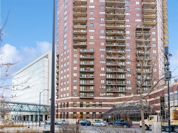 300 Walnut St #1107, Des Moines, IA 50309