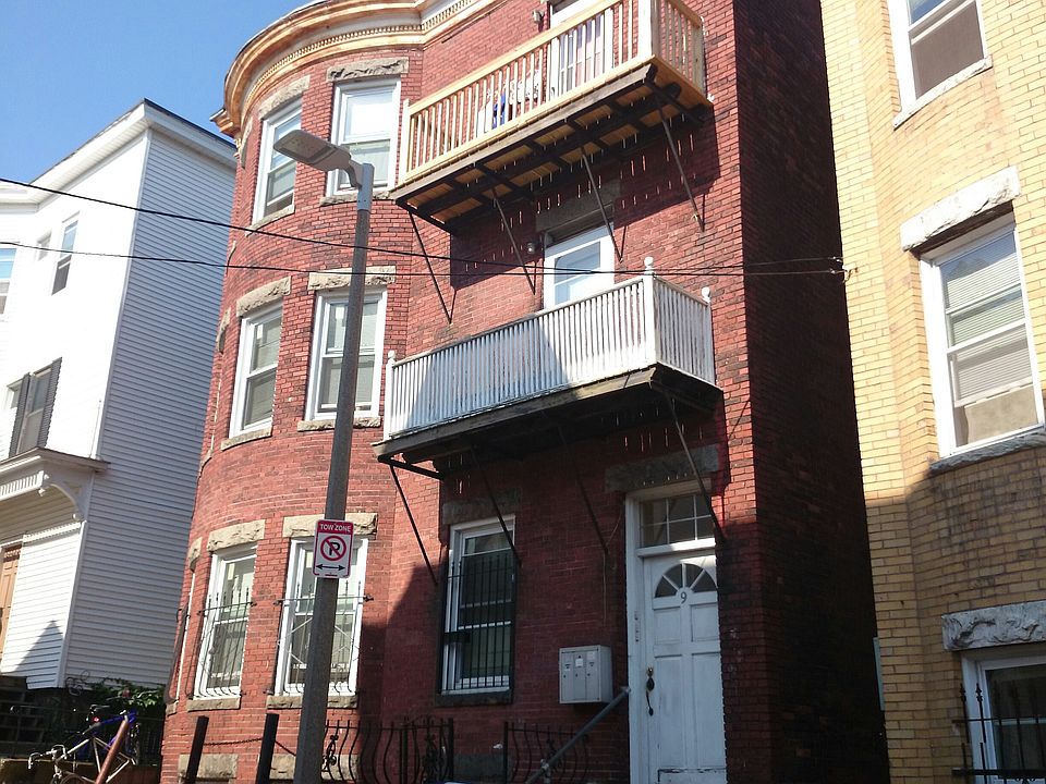 2nd image of 9 Shepherd Ave #3