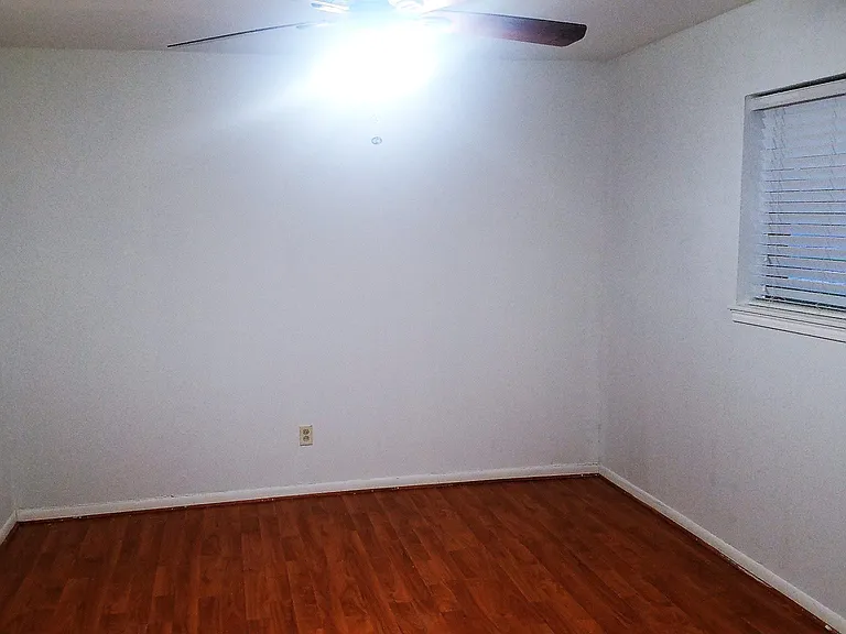 Spoil your kiddos with something bigger than a 10x10 room! Fresh Paint! Paint their walls with a reasonable neutral color and don't have to paint it back!