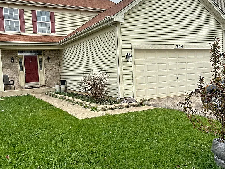 244 W Olmsted Ln