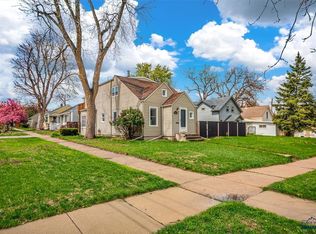 1329 9th St, Rapid City, SD 57701