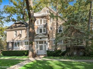 630 Linden Ave, Wilmette, IL