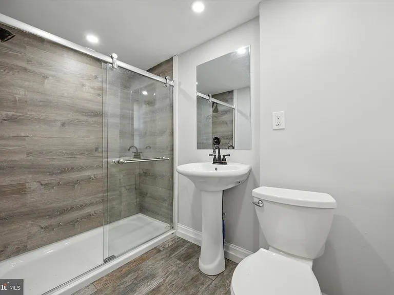 518 N 40th St #3 — Photo 6