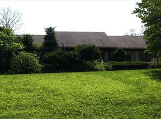 9136 Breinigsville Rd, Breinigsville, PA 18031