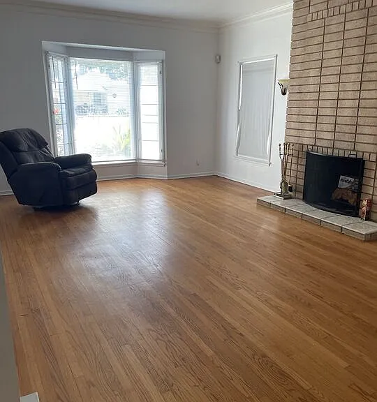 2211 W 78th Pl — Photo 60