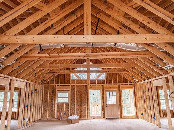 4th image of 2207 Jericho Way